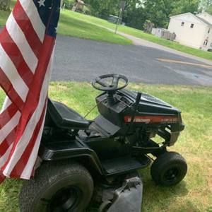 Meet your Posher, Michael